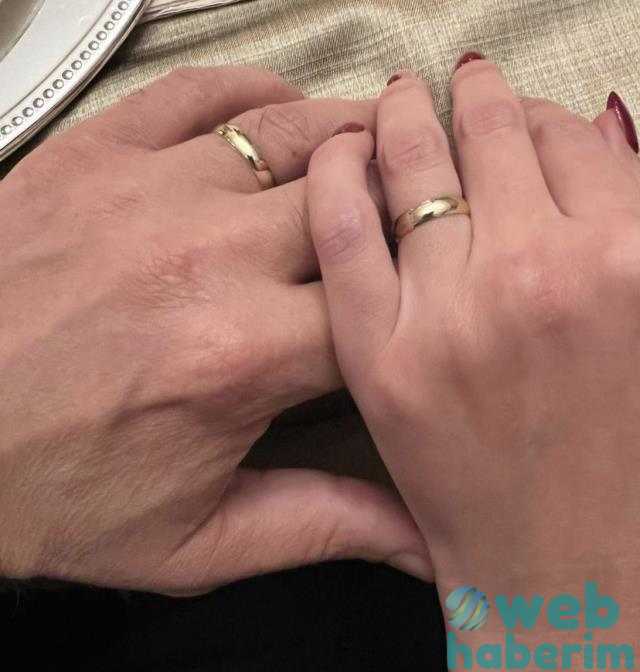 Mustafa Sandal yüzüğü, evliliğe ilk sevindi! İşte ilk fotoğraflar
