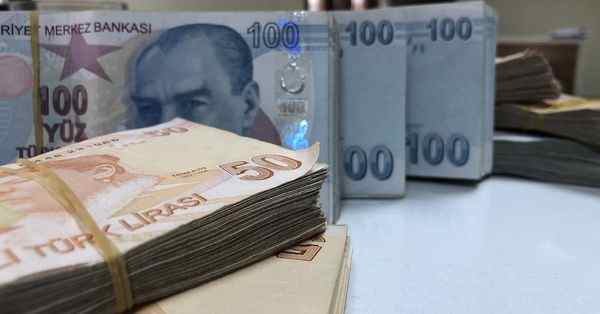 Akbank ve Fibabanka duyurdu: Ev hanımlarına anında 49.000 TL veriliyor! Başvuran bugün parasını almaya başladı