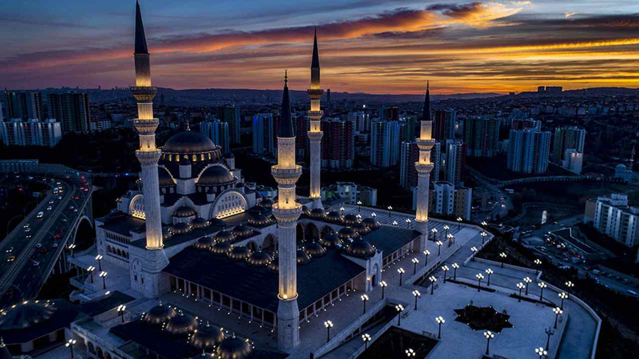 Ankara Ramazan İmsakiyesi – 2022 Ankara İftar, Sahur, Teravih Saatleri