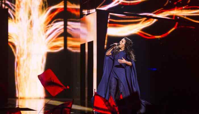 Eurovision 2016 birincisi Camala kimdir? Camala nereli ve kaç yaşında? 1944 şarkısı ne anlatıyor?