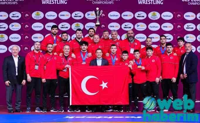 Şeref Eroğlu, genç milli güreşçileri tebrik etti