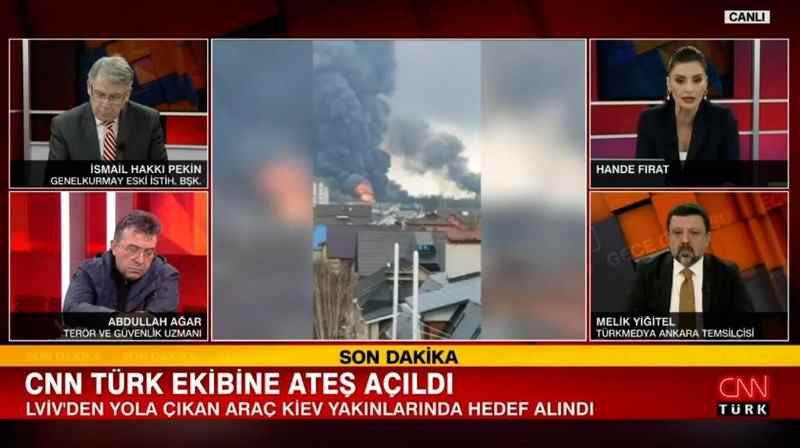 Sıcak Gelişmeyi Hande Fırat Duyurdu! CNN Türk Ekibine Saldırı!