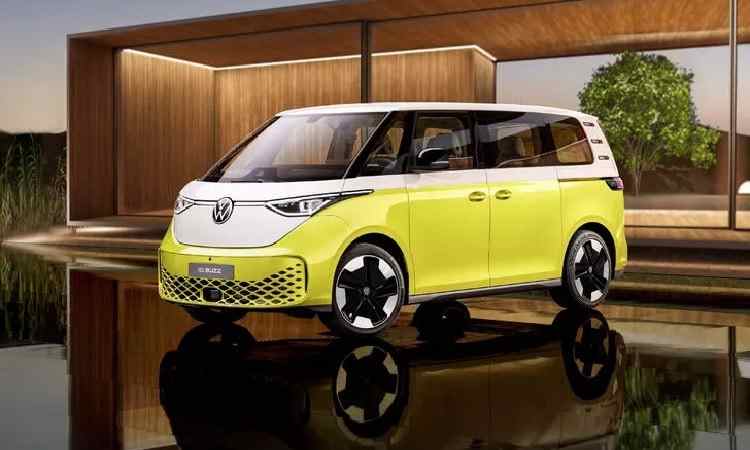 Volkswagen'in başarılı tasarımı ID. Buzz piyasaya çıkmaya hazırlanıyor! İşte Volkswagen ailesinin yeni üyesinin özellikleri...