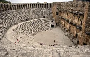 antalyada bulunan tiyatrosuyla meshur antik kent 6244a9408a989