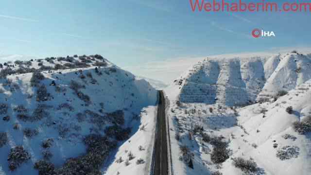 Erzincan'da kar ve tipiden 30 köy yolu ulaşıma kapanan