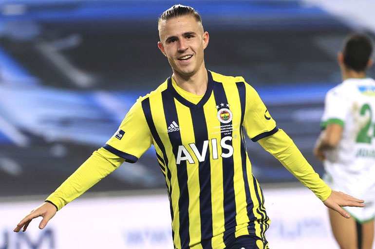 Dimitris Pelkas kimdir, kaç yaşında? Dimitris Pelkas hangi takımlarda oynadı, nereli?