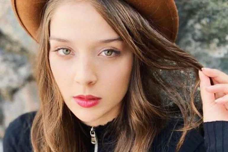 Ecem Çalhan kimdir, kaç yaşında? Tozluyaka dizisi oyuncusu Ecem Çalhan nereli, hangi dizilerde oynadı?