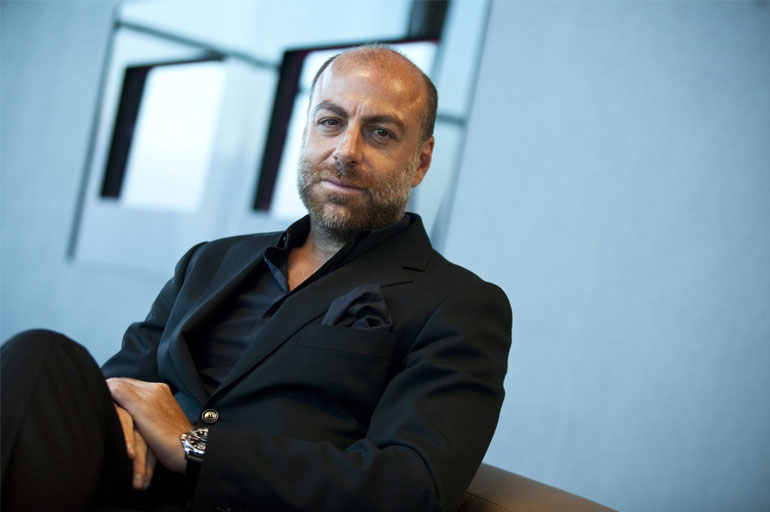 Naz Elmas’ın eski eşi Erol Özmandıracı kimdir? Naz Elmas ile boşanan Erol Özmandıracı kaç yaşında, nereli?