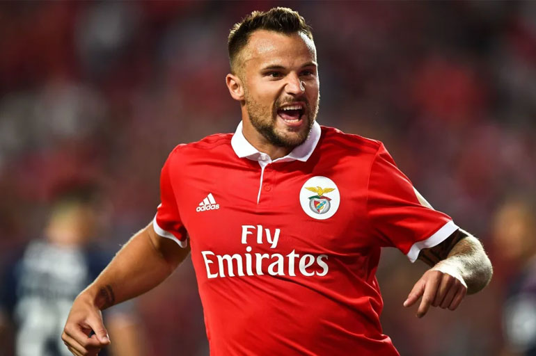 Haris Seferovic kimdir, kaç yaşında? Galatasaray yeni transferi Haris Seferovic nereli, hangi mevkide oynuyor?