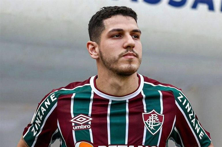 Nino kimdir, kaç yaşında? Fenerbahçe radarındaki Marcilio Florencio Mota Filho (Nino) nereli, hangi takımlarda oynadı?
