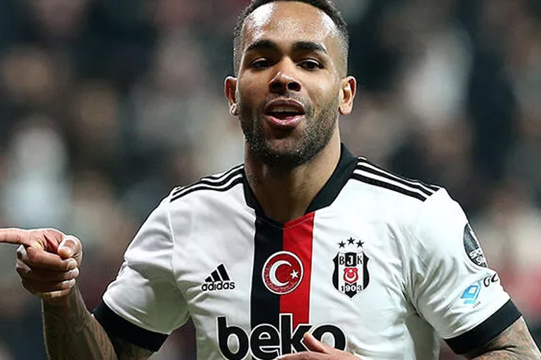 Alex Teixeira kimdir, aslen nereli ve kaç yaşında? Alex Teixeira Beşiktaş’tan ayrıldı mı, hangi takıma transfer oluyor?