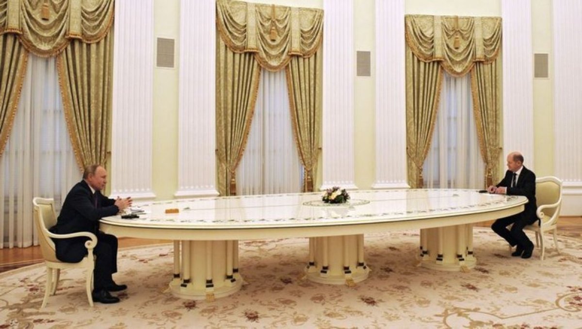 Vladimir Putin, uzun masasını bu sefer kurdurmadı #2