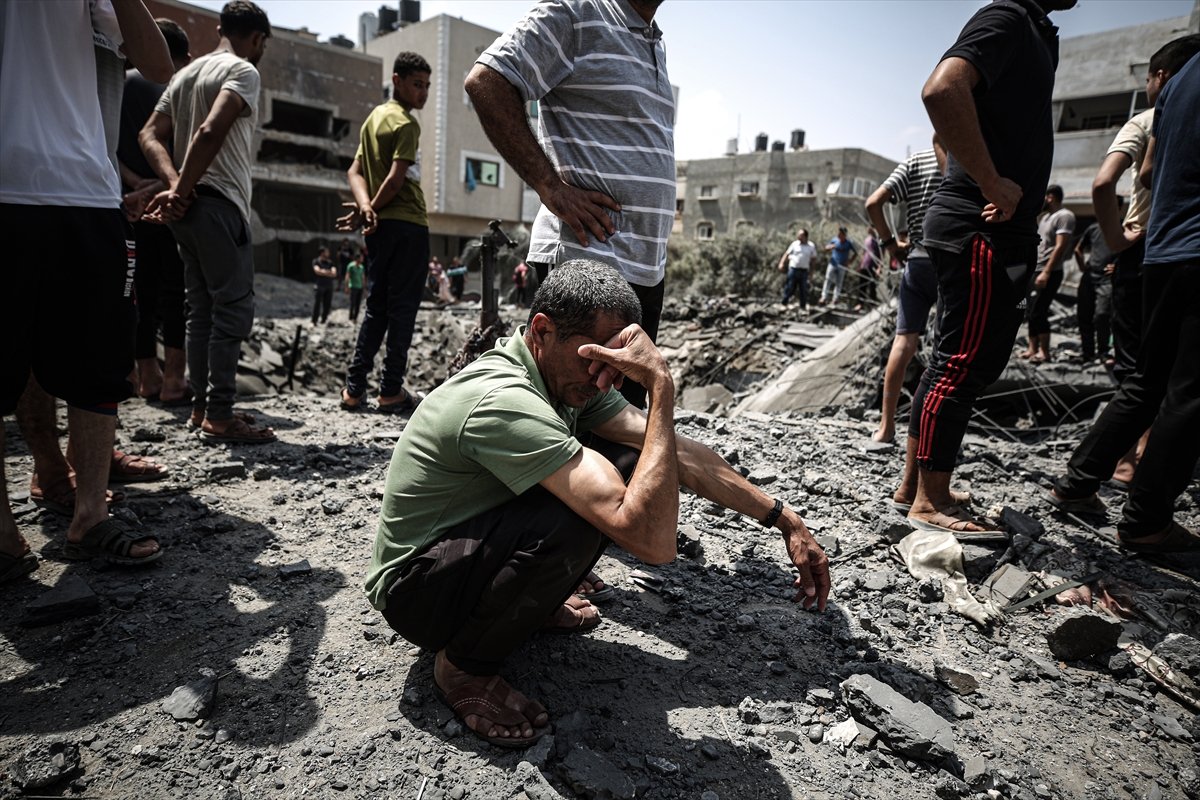 İsrail in Gazze ye saldırılarında can kaybı 24 e çıktı #4