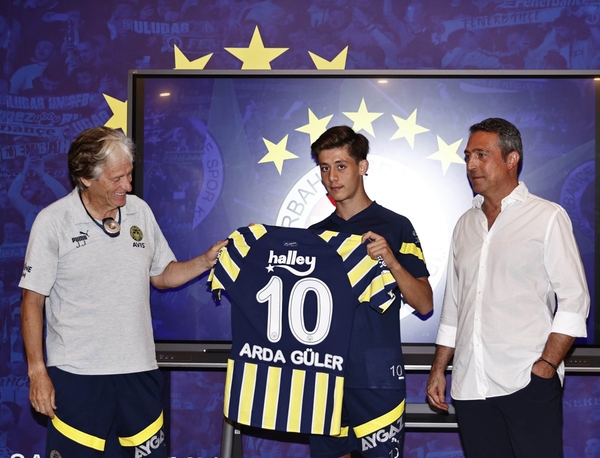 Fenerbahçe nin yeni 10 numarası Arda Güler #2