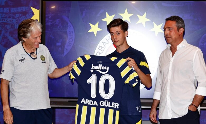 Fenerbahçe'nin yeni 10 numarası Arda Güler