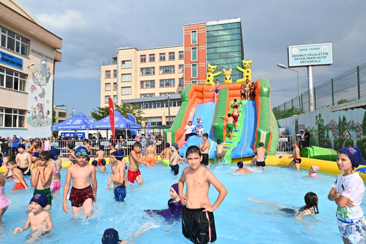 Bursa Büyükşehir Belediyesi nin  Neşeli Havuzlar Mutlu Çocuklar  projesi #5