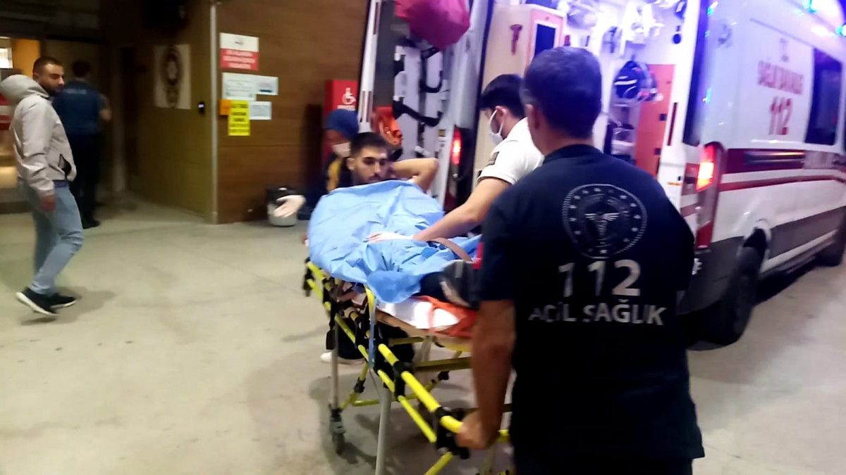 Bursa da yaralı halde 2 kilometre giderek polis merkezine sığındı #5