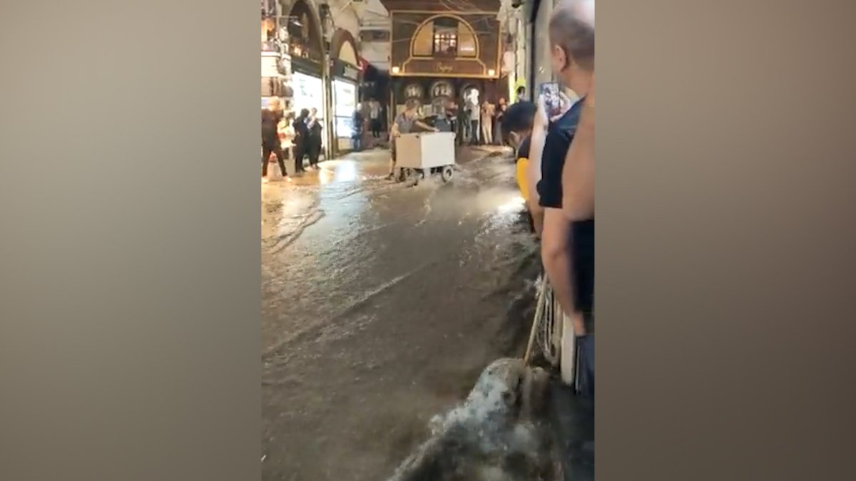 İstanbul genelinde şiddetli yağmur etkili oluyor #10