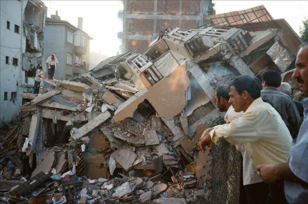 1999 depreminde geriye kalanlar  #3