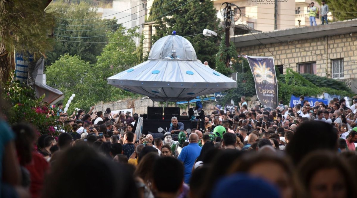 Şahan Gökbakar, Suriye de düzenlenen festivale tepkili  #5