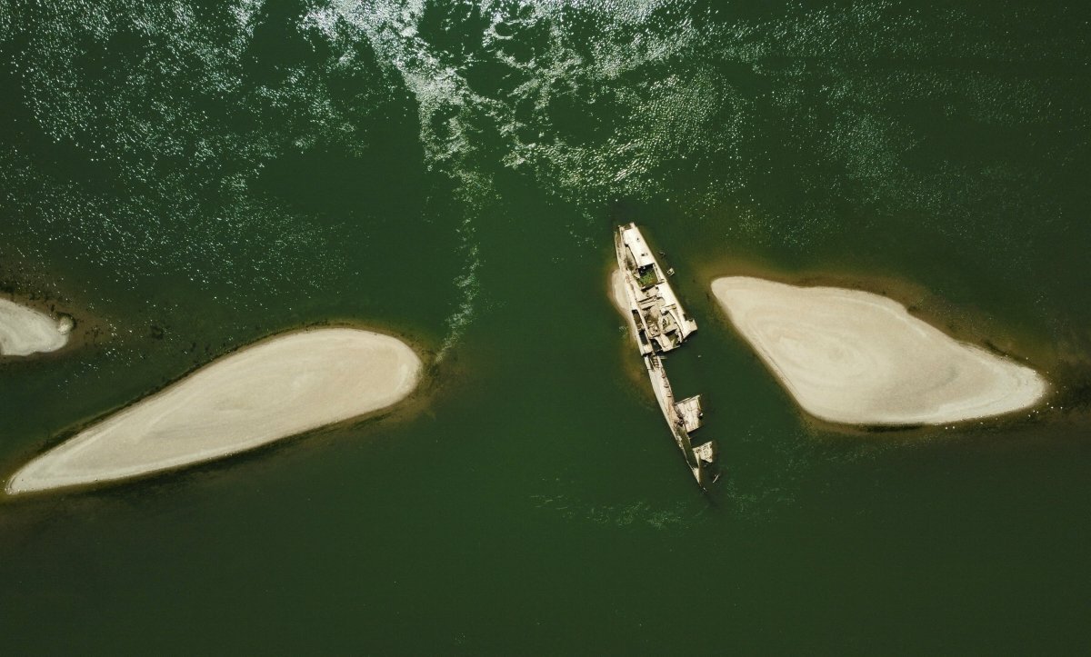 Kuraklık, Tuna Nehri nde batık savaş gemilerini açığa çıkardı #4