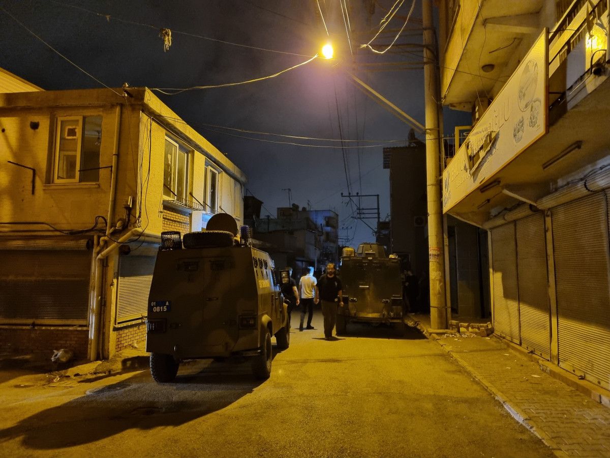 Adana da polislere silahlı saldırı: 3 yaralı #3