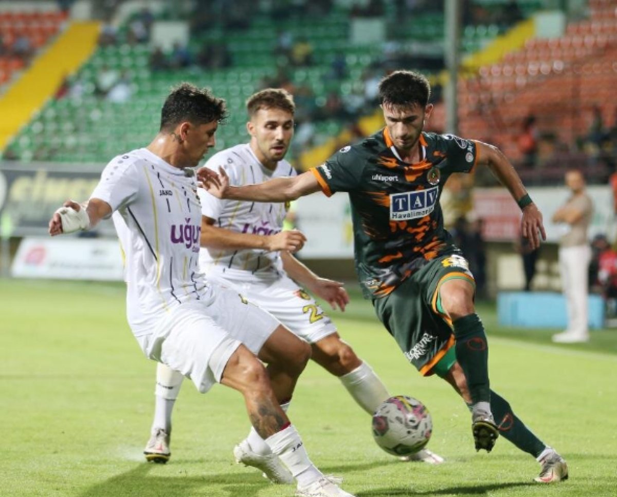 MHK, Süper Lig de yaşanan pozisyonların değerlendirmesini yaptı #4