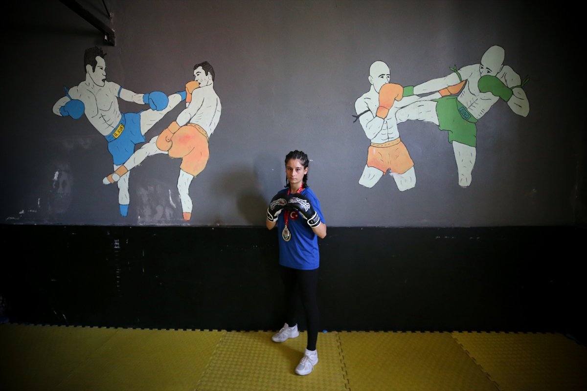Genç kick boksçu Hilal in şampiyonluk hikayesi #13