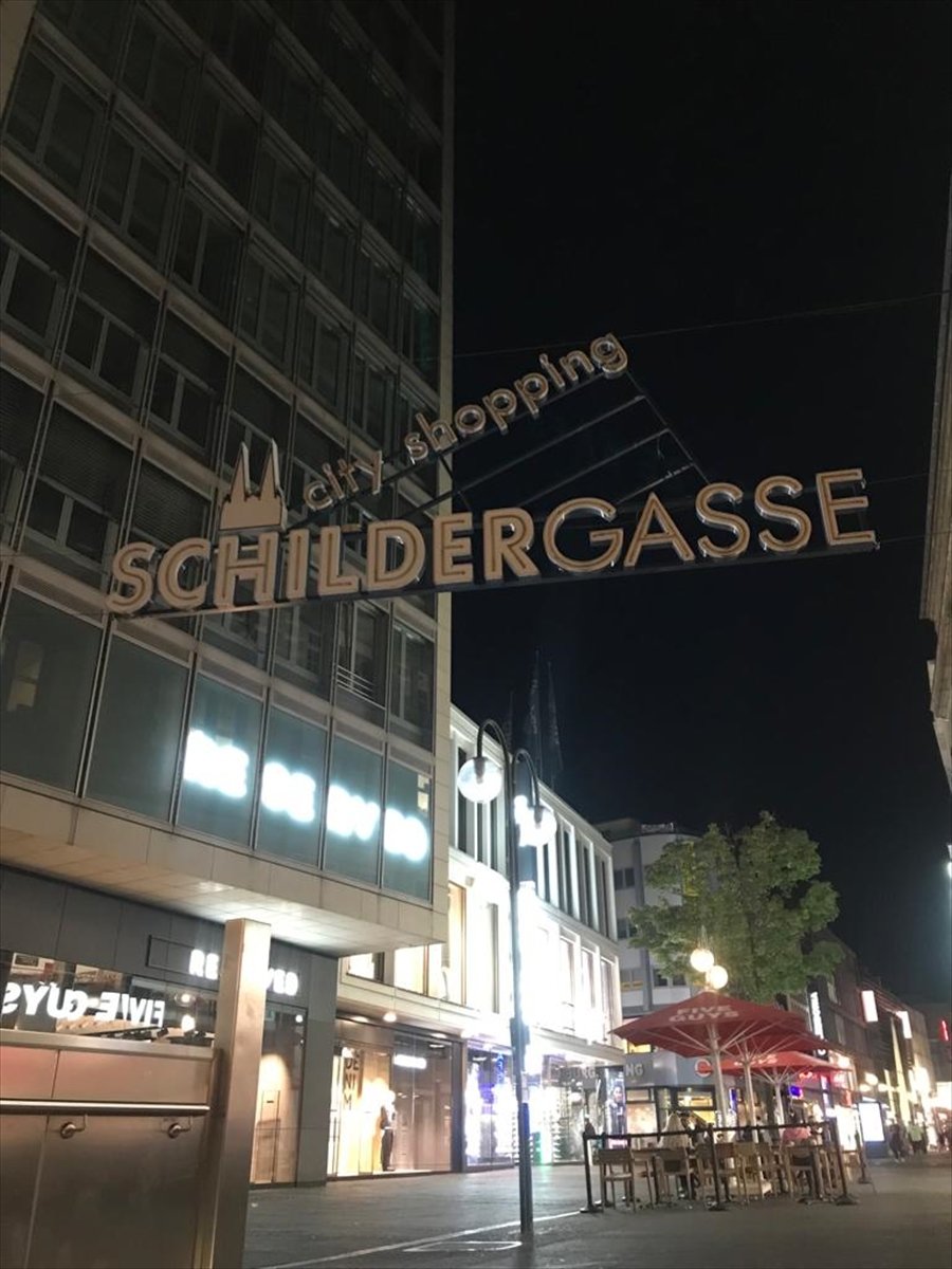 Almanya, enerji tasarrufu amacıyla gece ışıklandırmalarını kapattı #4