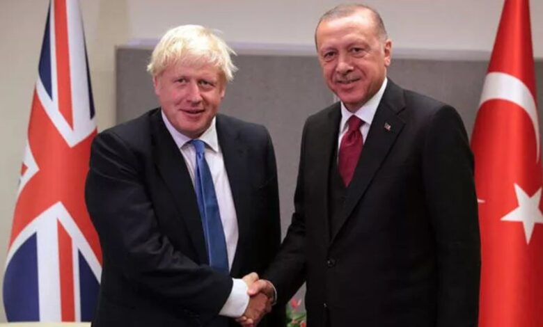 Boris Johnson'dan Cumhurbaşkanı Erdoğan'a tebrik