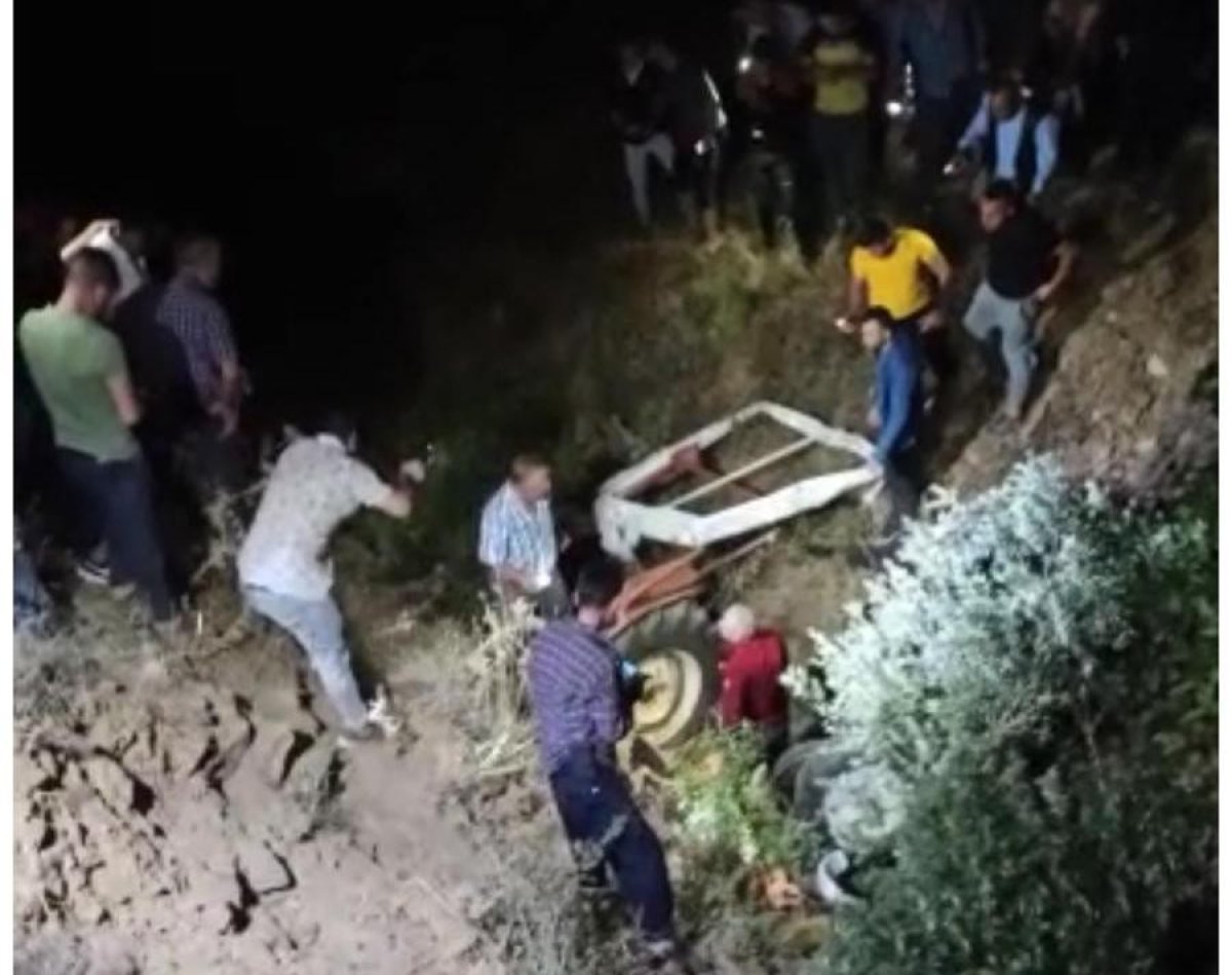 Manisa’da traktör uçuruma yuvarlandı: 1 ölü, 1 yaralı #2