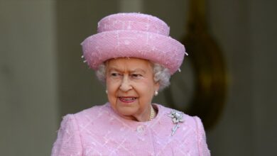 İngiltere Kraliçesi 2. Elizabeth öldü