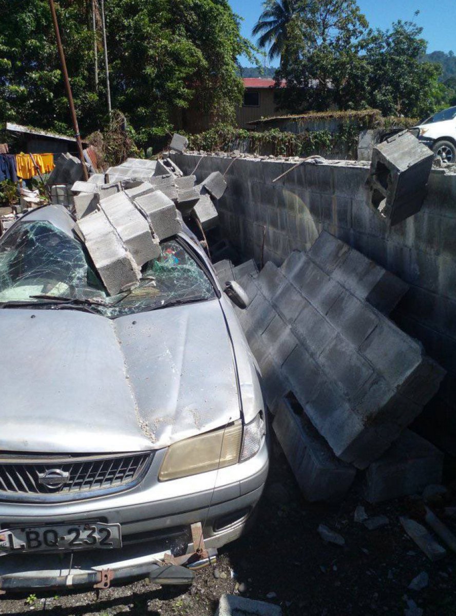 Papua Yeni Gine de 7,6 büyüklüğünde deprem #2
