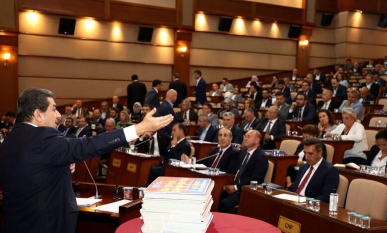 "Sultan Vahdettin" tartışması İBB Meclisi'ne de sıçradı