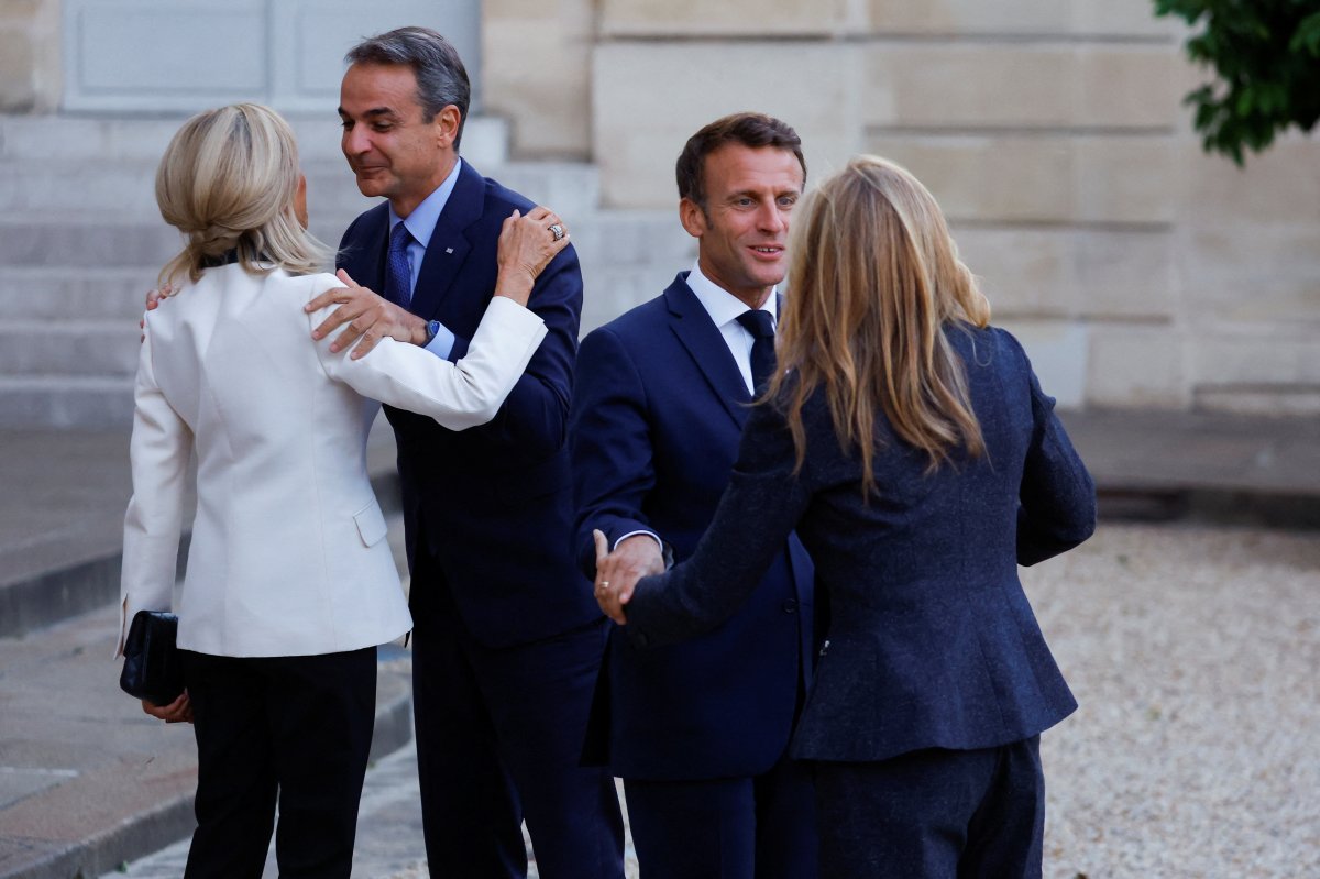 Emmanuel Macron, Kiryakos Miçotakis le Fransa da görüştü #1