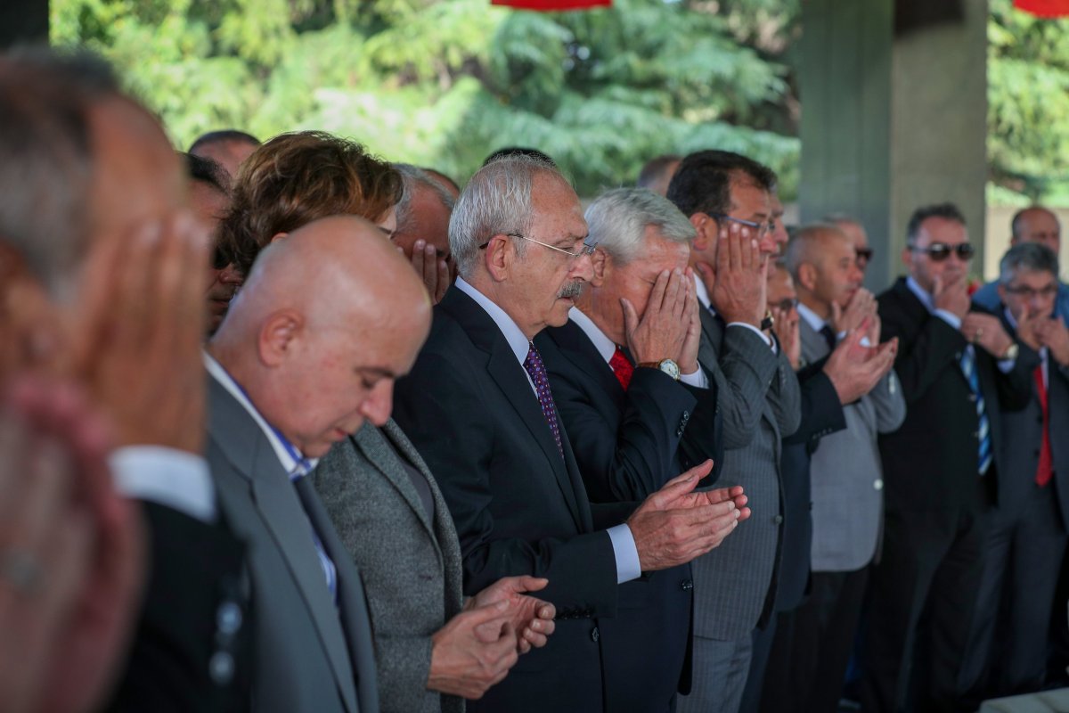 Kemal Kılıçdaroğlu ndan Adnan Menderes in mezarına ziyaret  #5