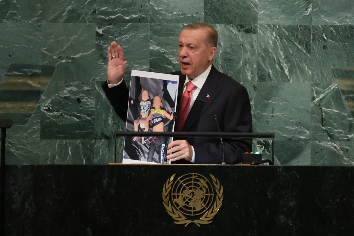 Cumhurbaşkanı Erdoğan: Yunanistan Ege yi bir mülteci mezarlığına çevirmektedir #2