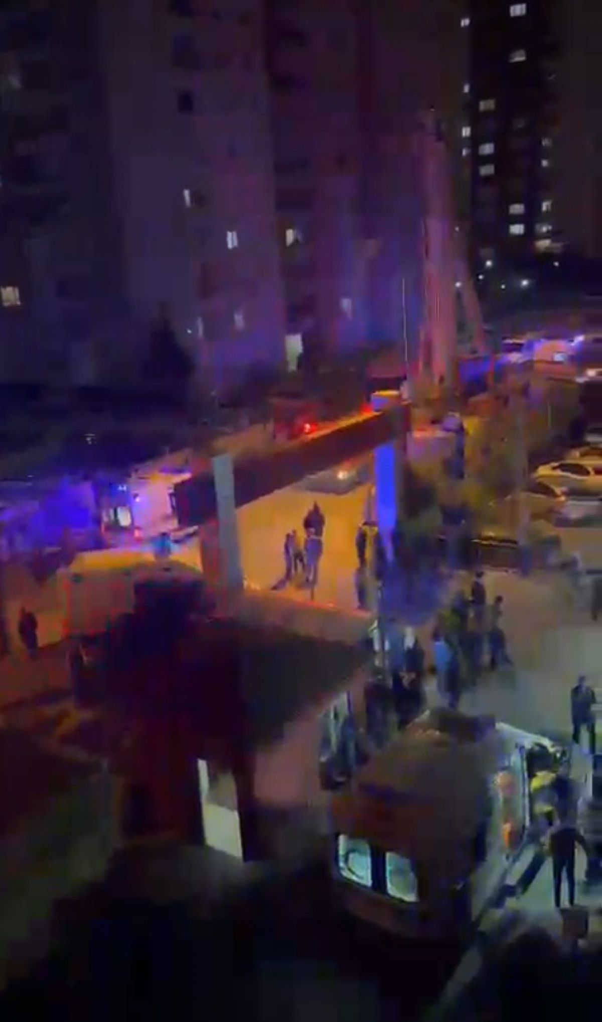 Ankara da 15 katlı binada yangın: 1 ölü #3