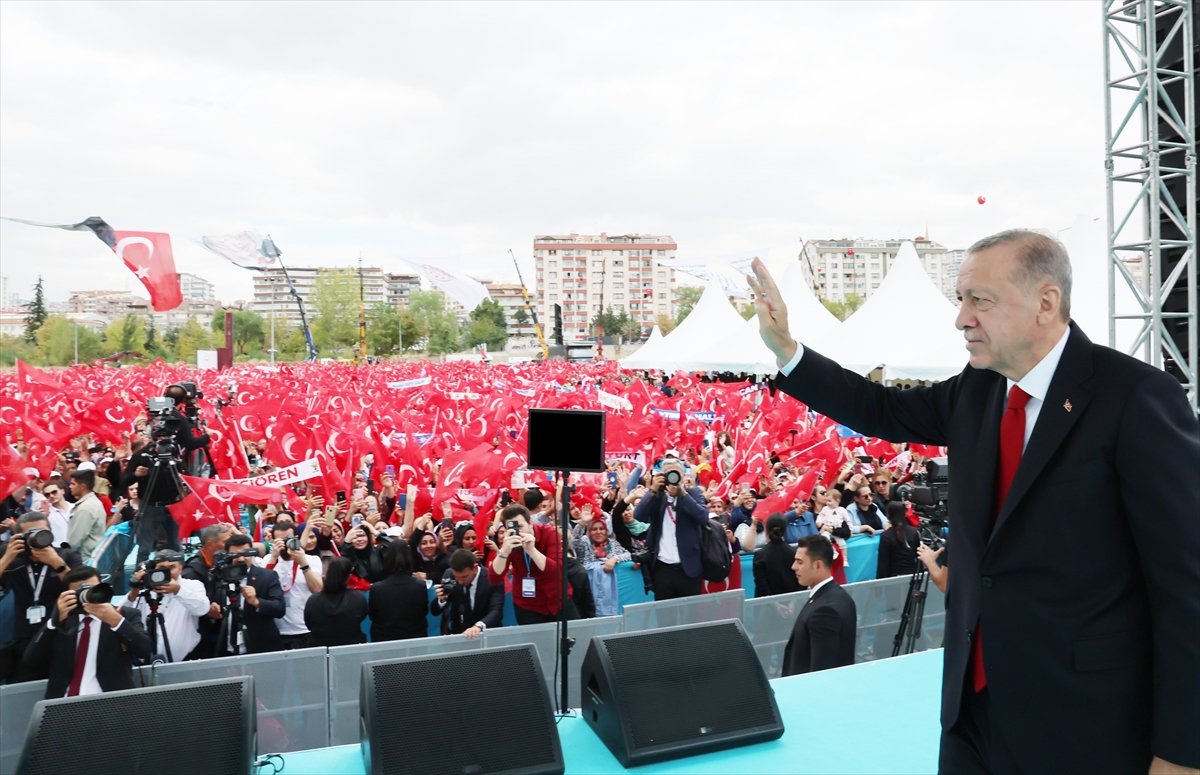 Cumhurbaşkanı Erdoğan,  gelişmiş ülke  güzellemesi yapanlara cevap verdi #2