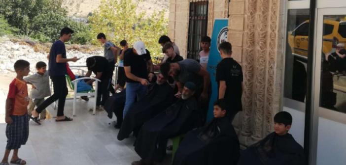 Cami öğrencileri, okula hazırlanıyor! Saç tıraşları bile yapıldı