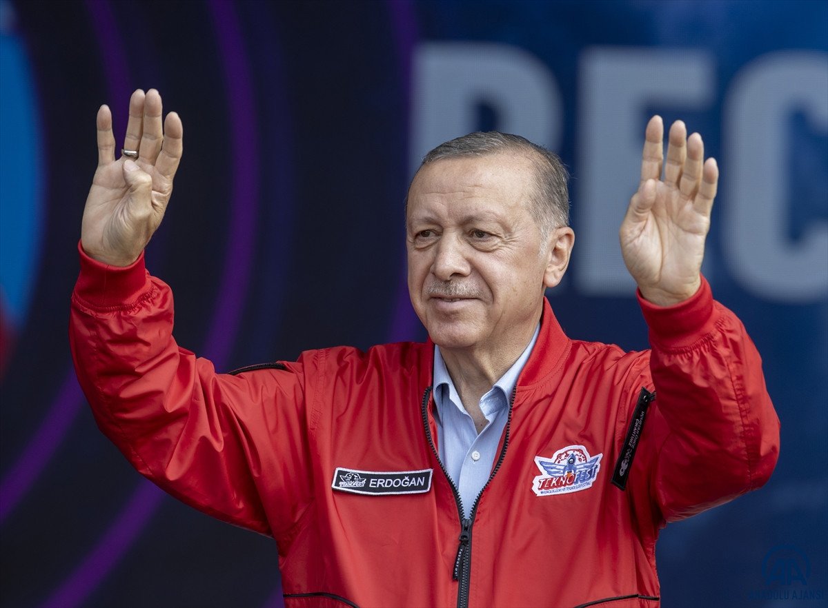 Cumhurbaşkanı Erdoğan dan Yunanistan a: İzmir i unutma #1