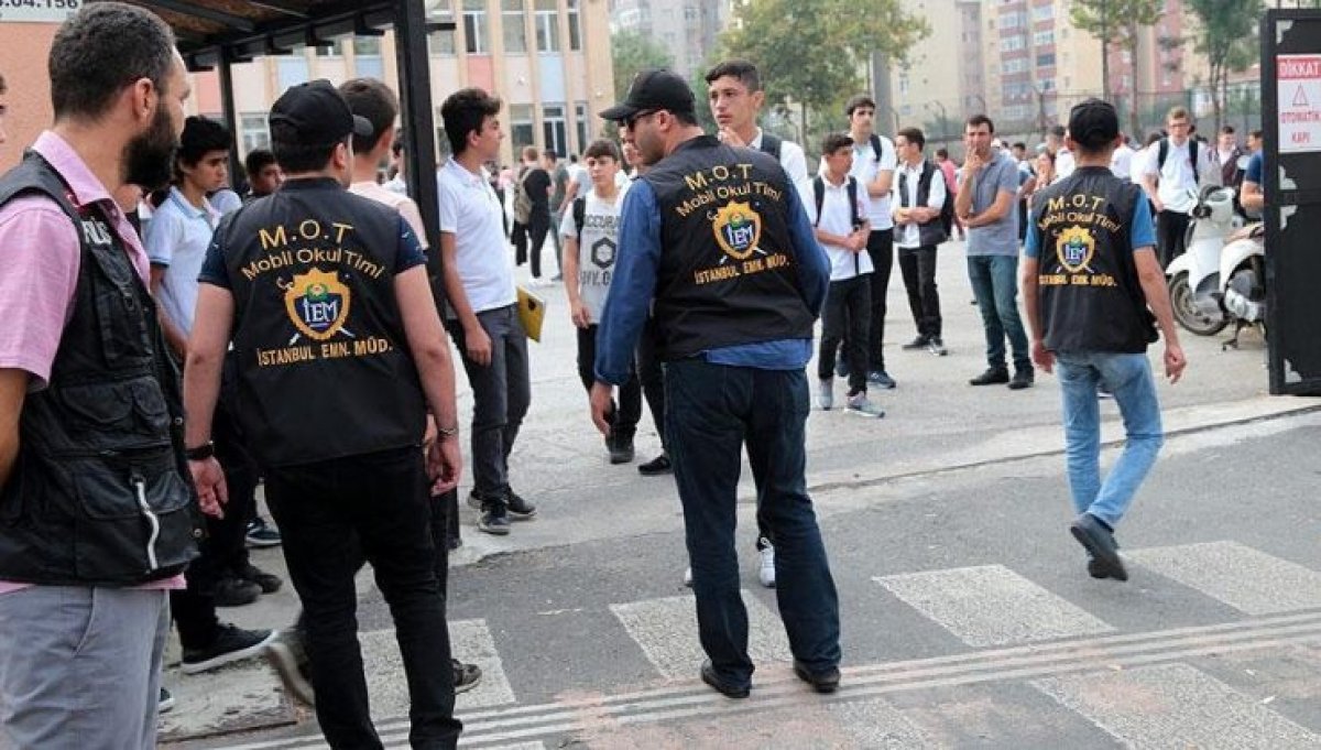 İstanbul da okul çevrelerinde güvenlik denetimi #1