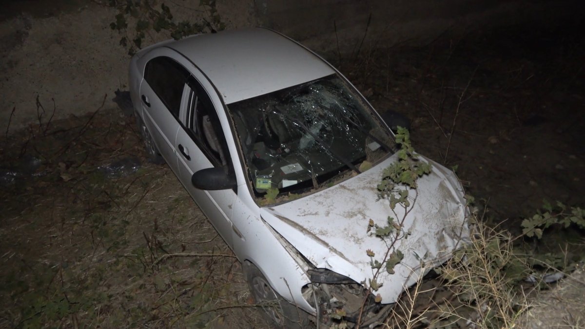 Kırıkkale de alkollü sürücü, otomobiliyle dereye uçtu: 2 yaralı #5
