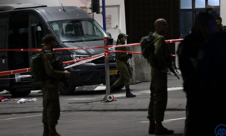 Doğu Kudüs'te İsrail güçlerine yönelik silahlı saldırıda 3 kişi yaralandı