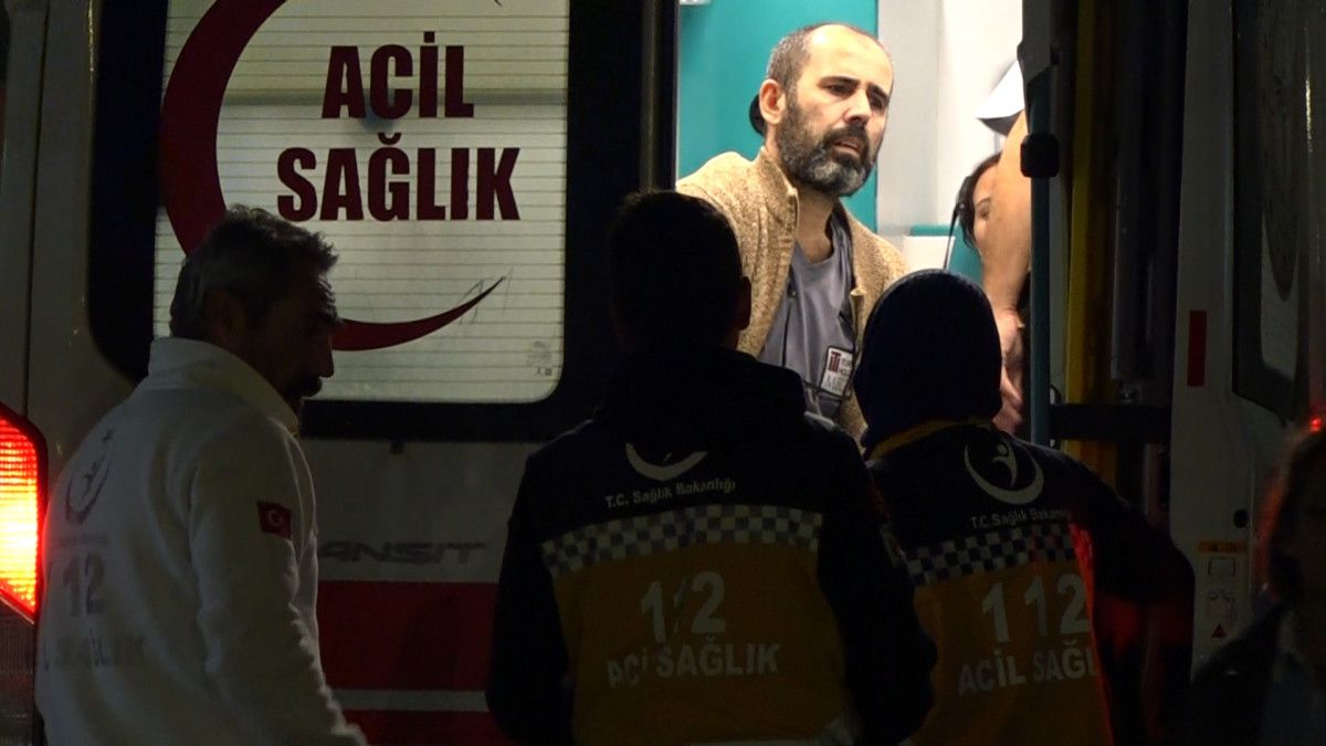 Bursa da iki tekstil fabrikasında zehirlenme: 54 işçi hastaneye kaldırıldı #9