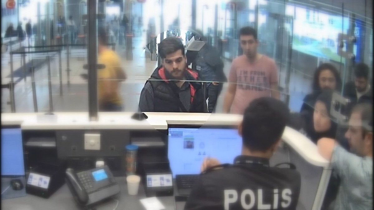 PKK lı terörist, sahte kimlik ile İstanbul Havalimanı nda yakalandı #4
