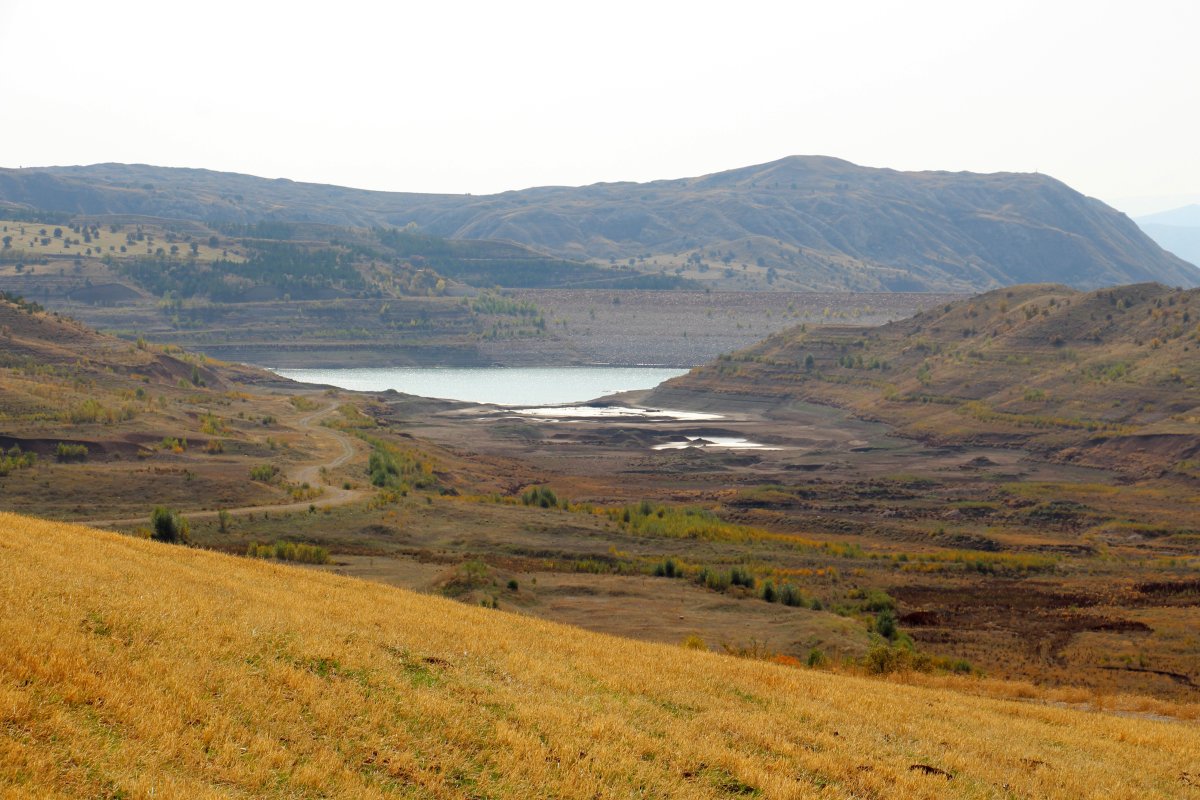 Sivas ta 4 Eylül Barajı alarm veriyor #4