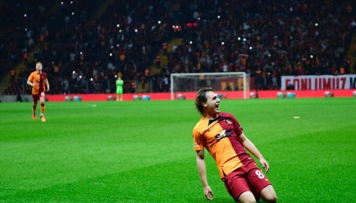 Hamza Akman Galatasaray da ilk golünü attı #1