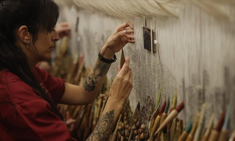 İspanya'da Müslümanlardan öğrenilen halı dokuma sanatı yaşatılıyor