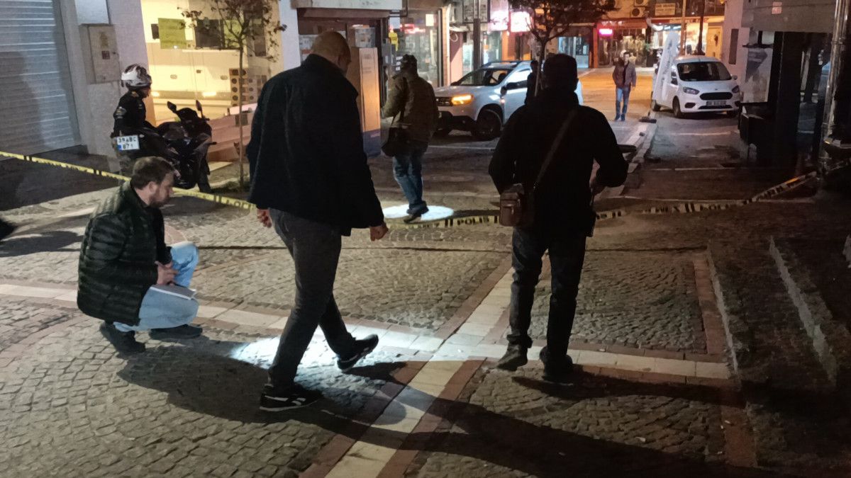 Edirne de bir kişi husumetlisini silahla kovalayarak yaraladı #5